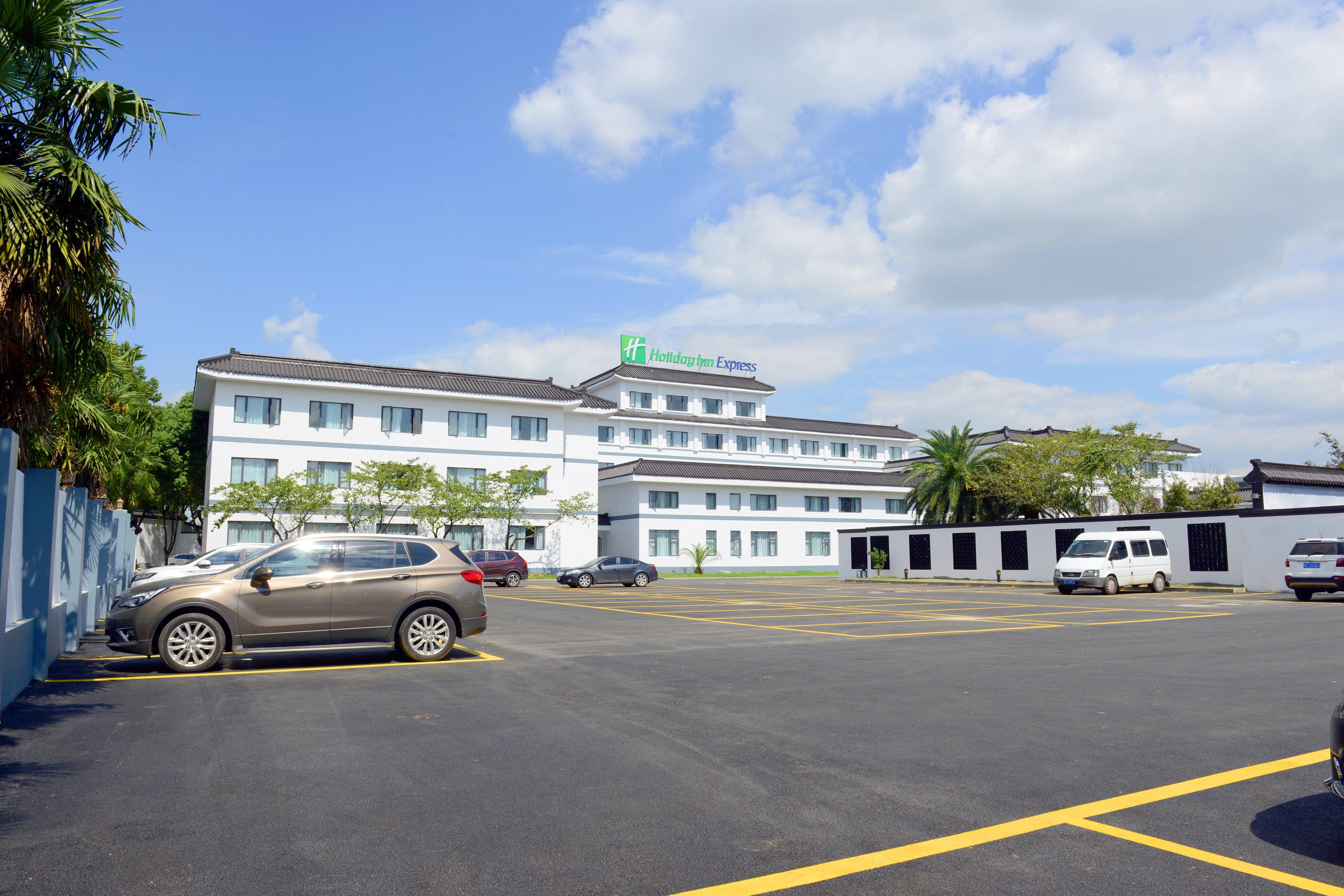 Holiday Inn Express - Suzhou Zhouzhuang Ancient Town, An Ihg Hotel Экстерьер фото